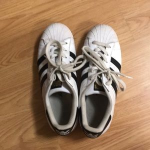 adidas superstars